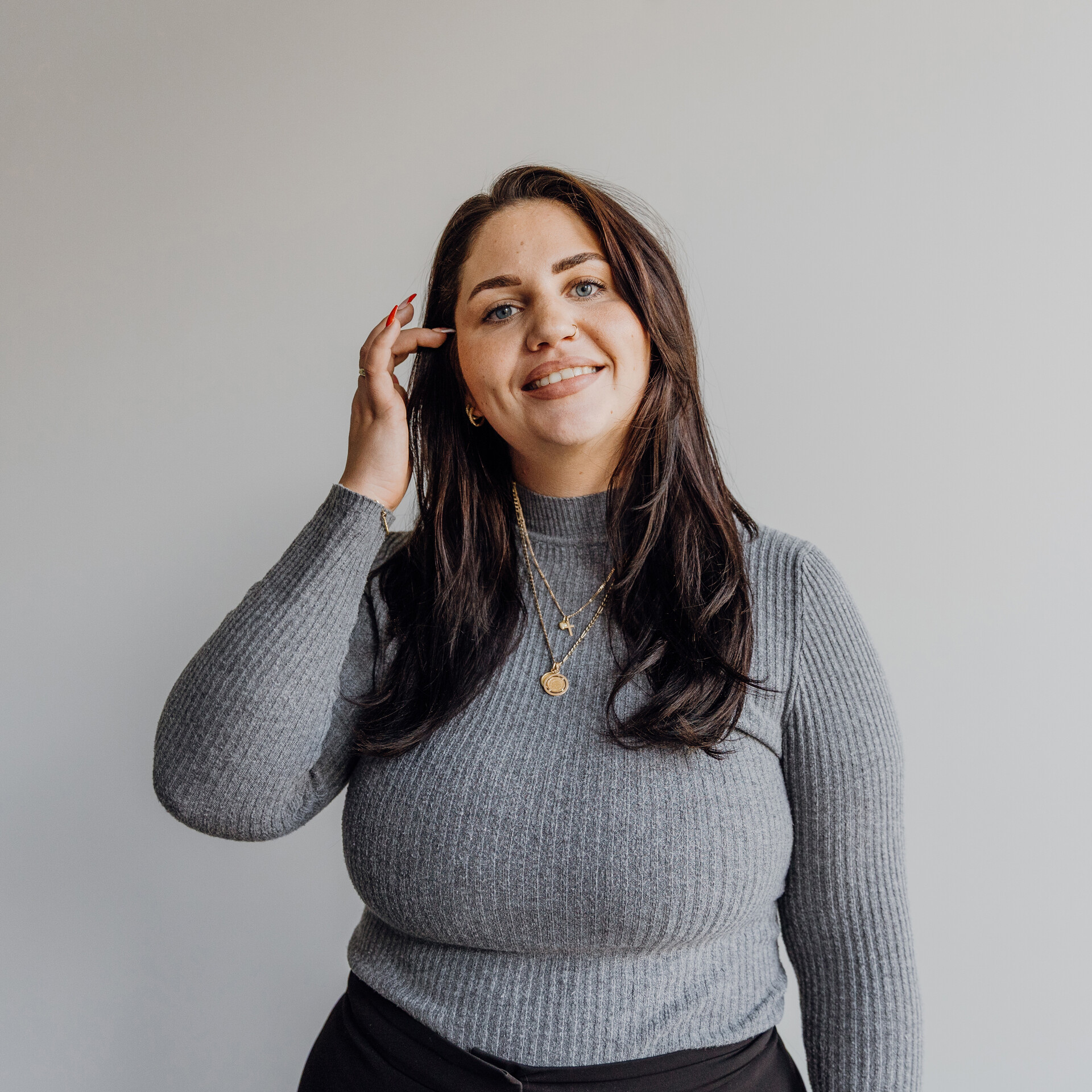 Cindy Fest - Finance Assistant